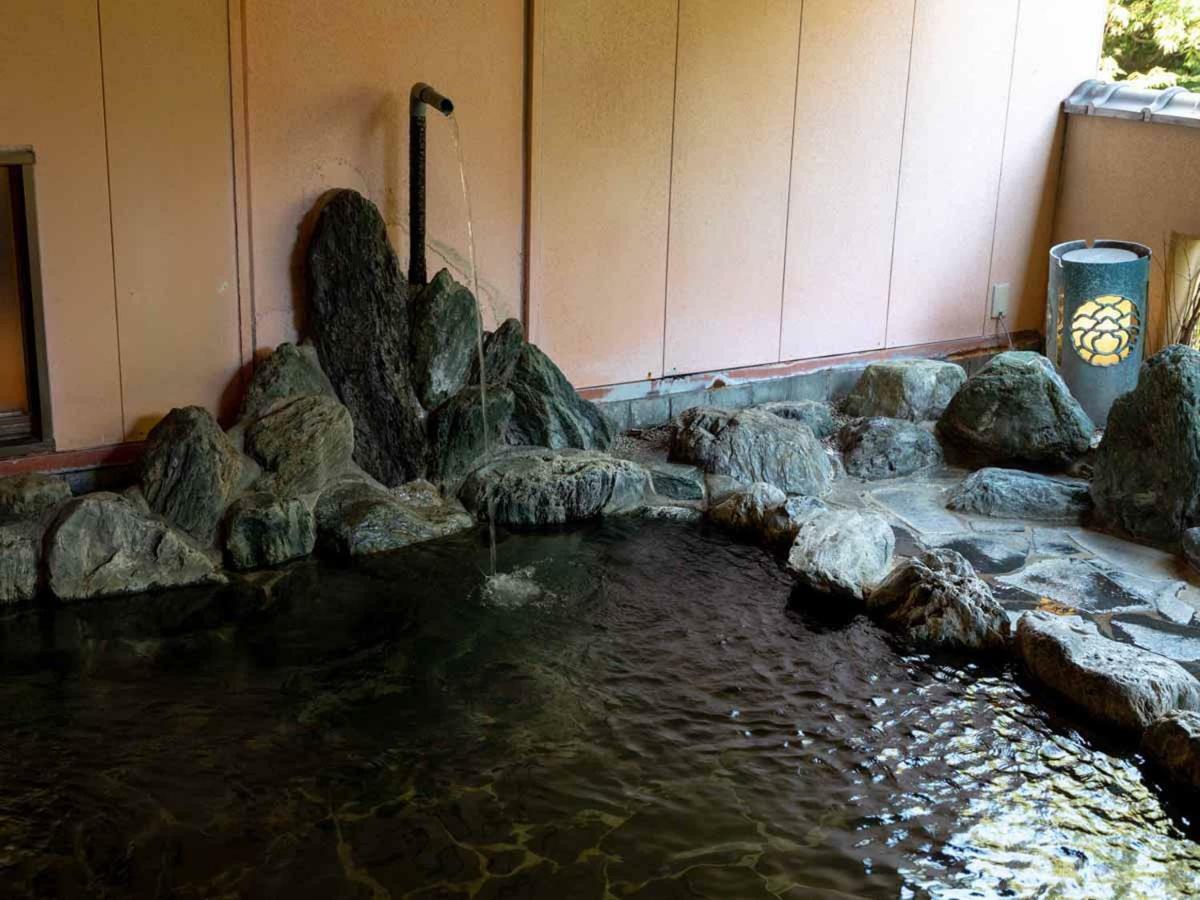 Yumoto Sakakibarakan Tsu Exterior photo